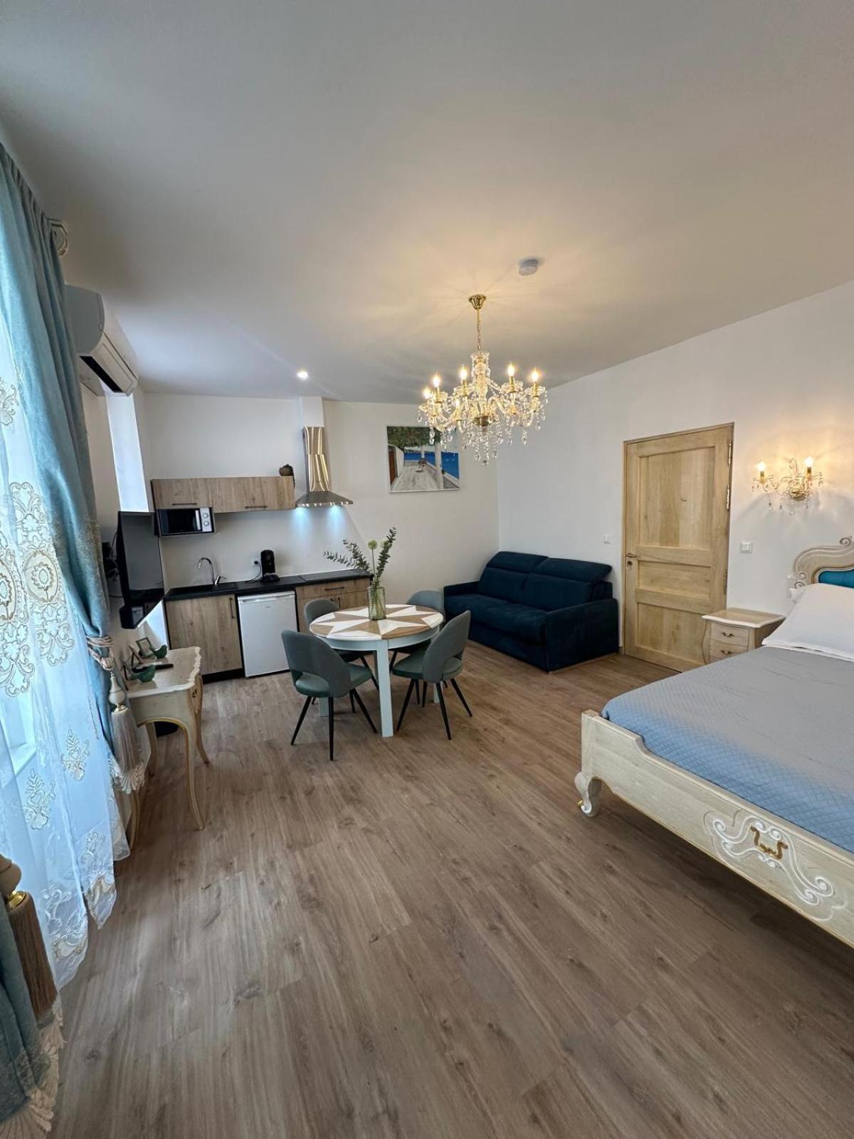 Apartment Du Cloitre 1er Narbonne